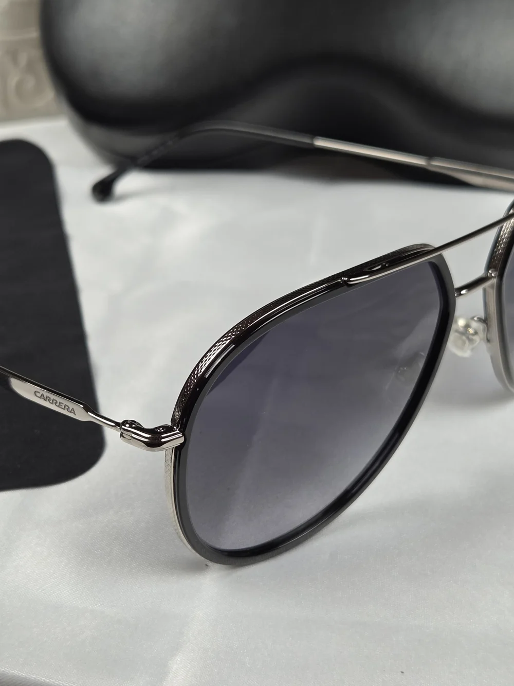 Carrera 295/S Aviator Sunglasses 58mm Gunmetal Gray Gradient Lenses w/ Case